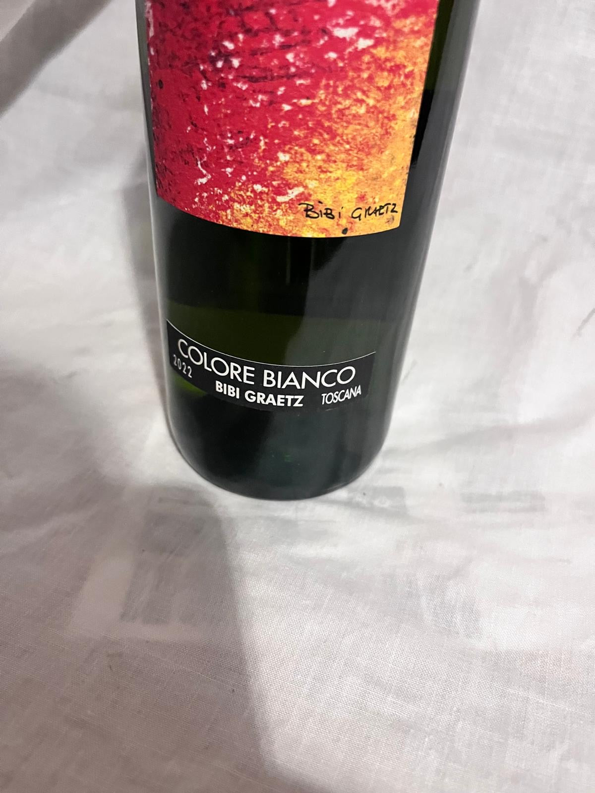 Bibi Graetz Colore Bianco 
2022