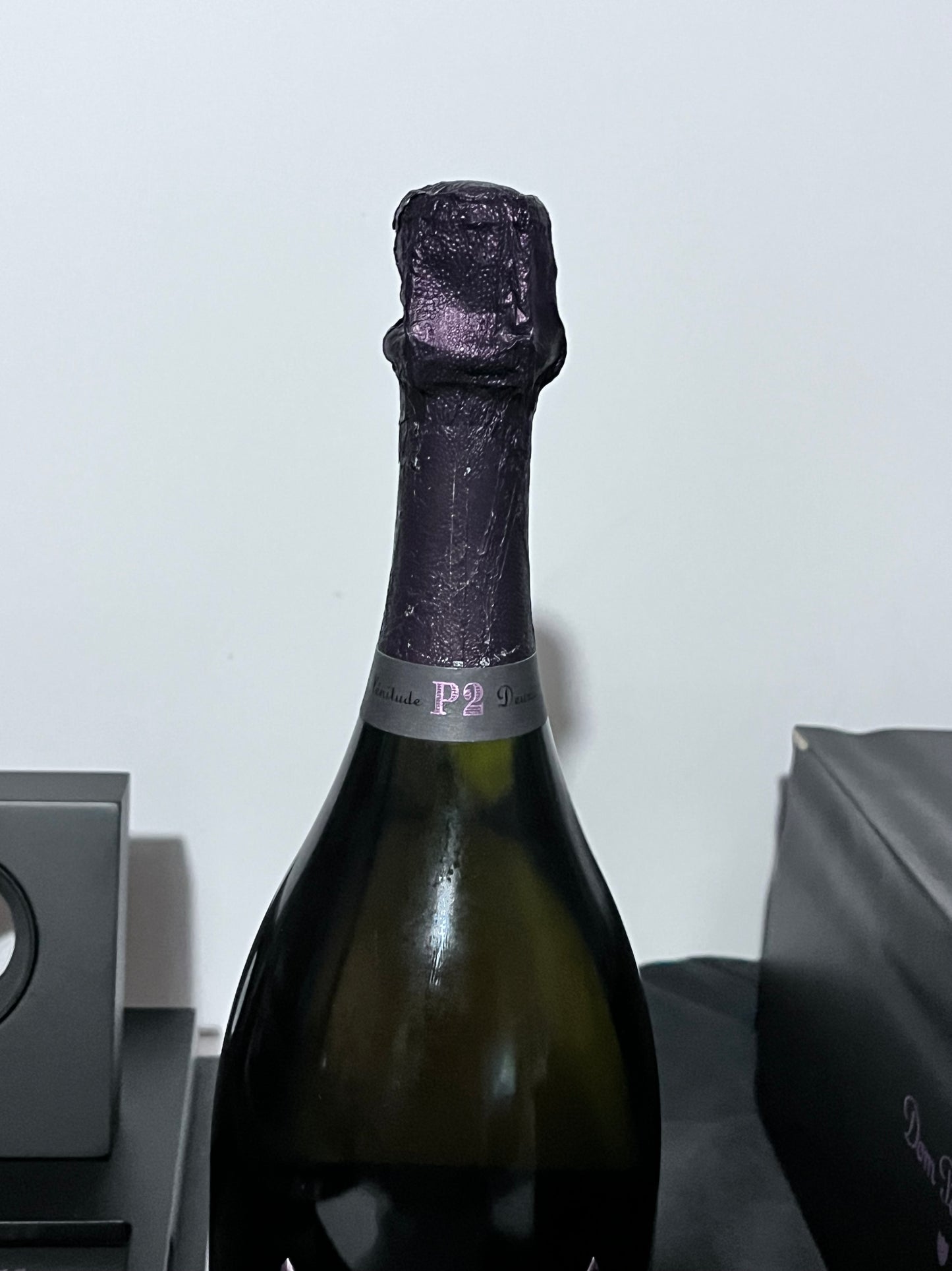 DOM PÉRIGNON ROSÉ P2 VINTAGE 1996 – CHAMPAGNE CON COFANETTO ORIGINALE