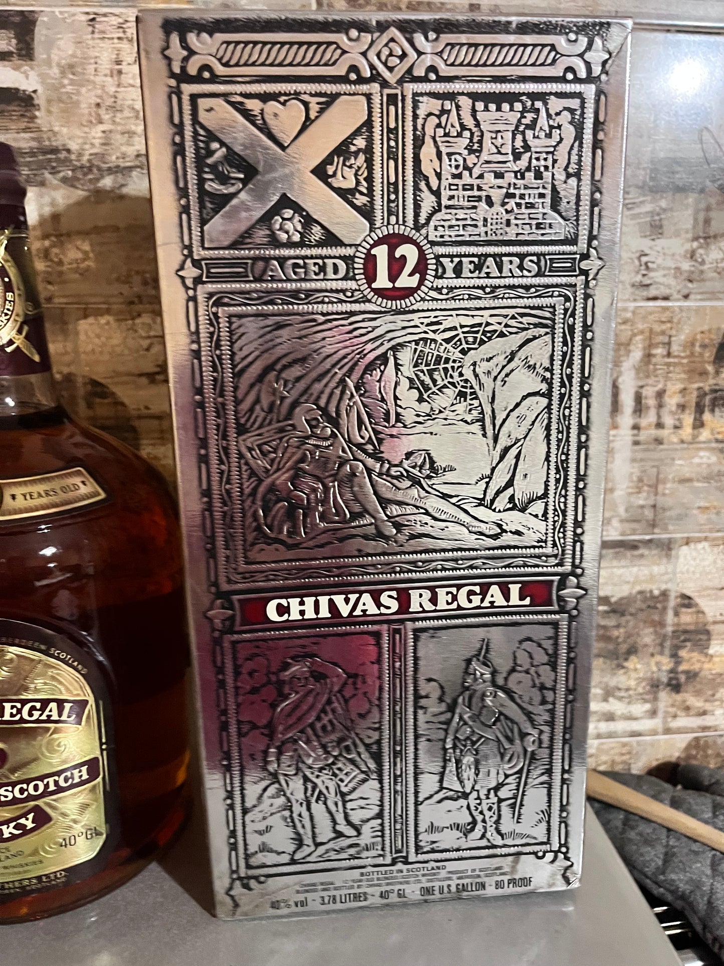 CHIVAS REGAL 3,78 L 12 anni