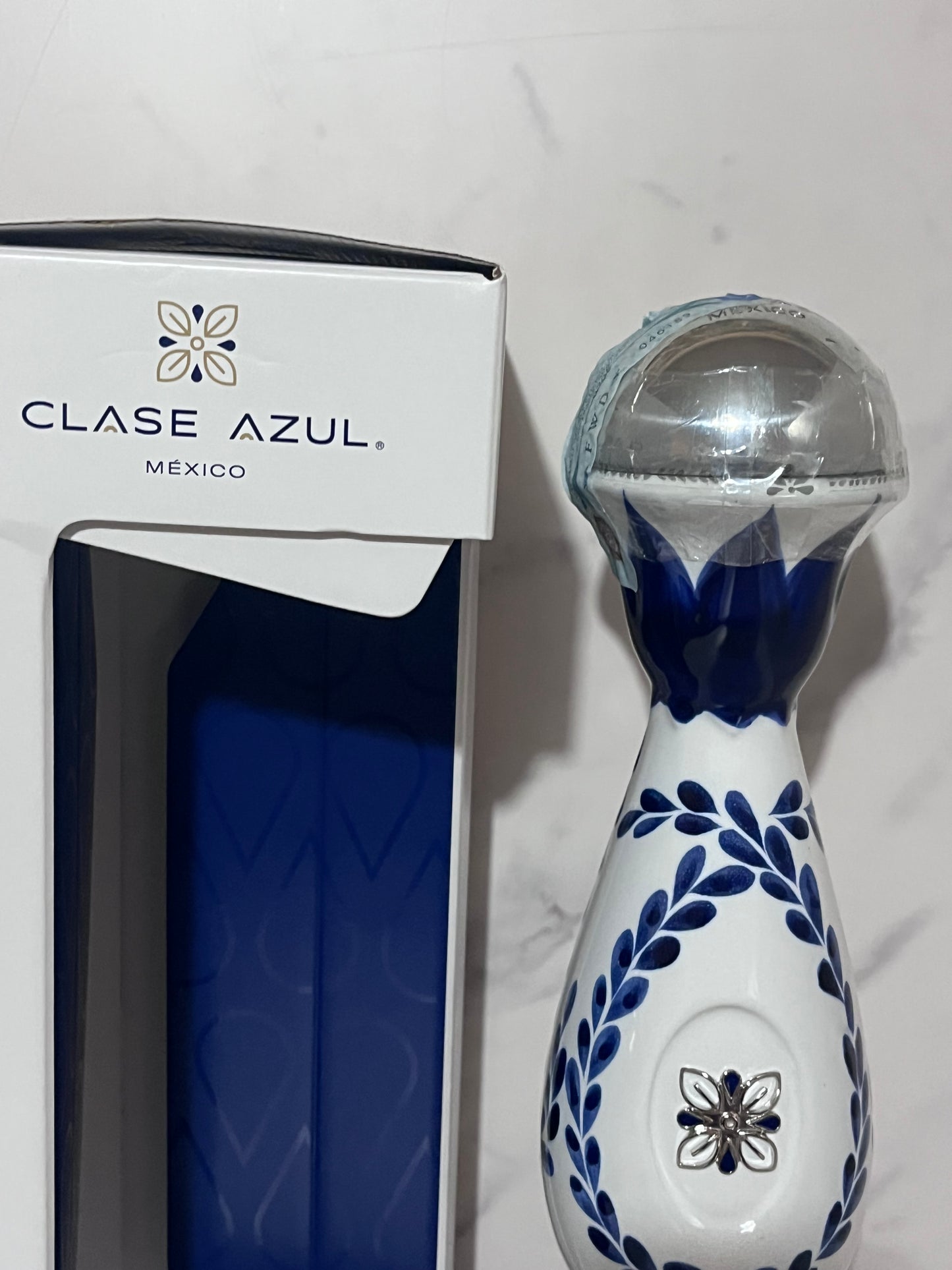 TEQUILA CLASE AZUL REPOSADO