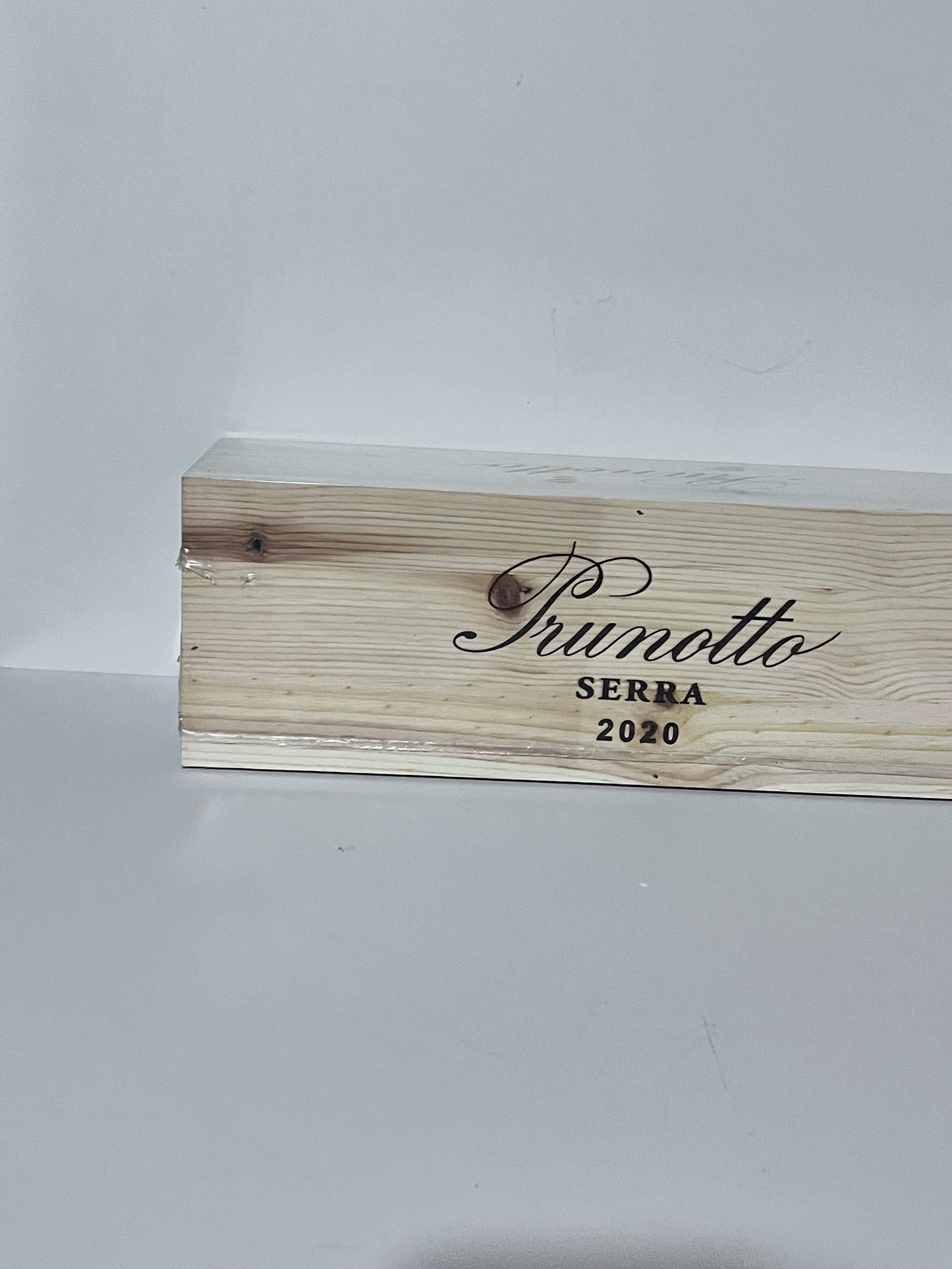 CASSETTA IN LEGNO PRUNOTTO BAROLO SERRA 2020 – MAGNUM 1,5 L