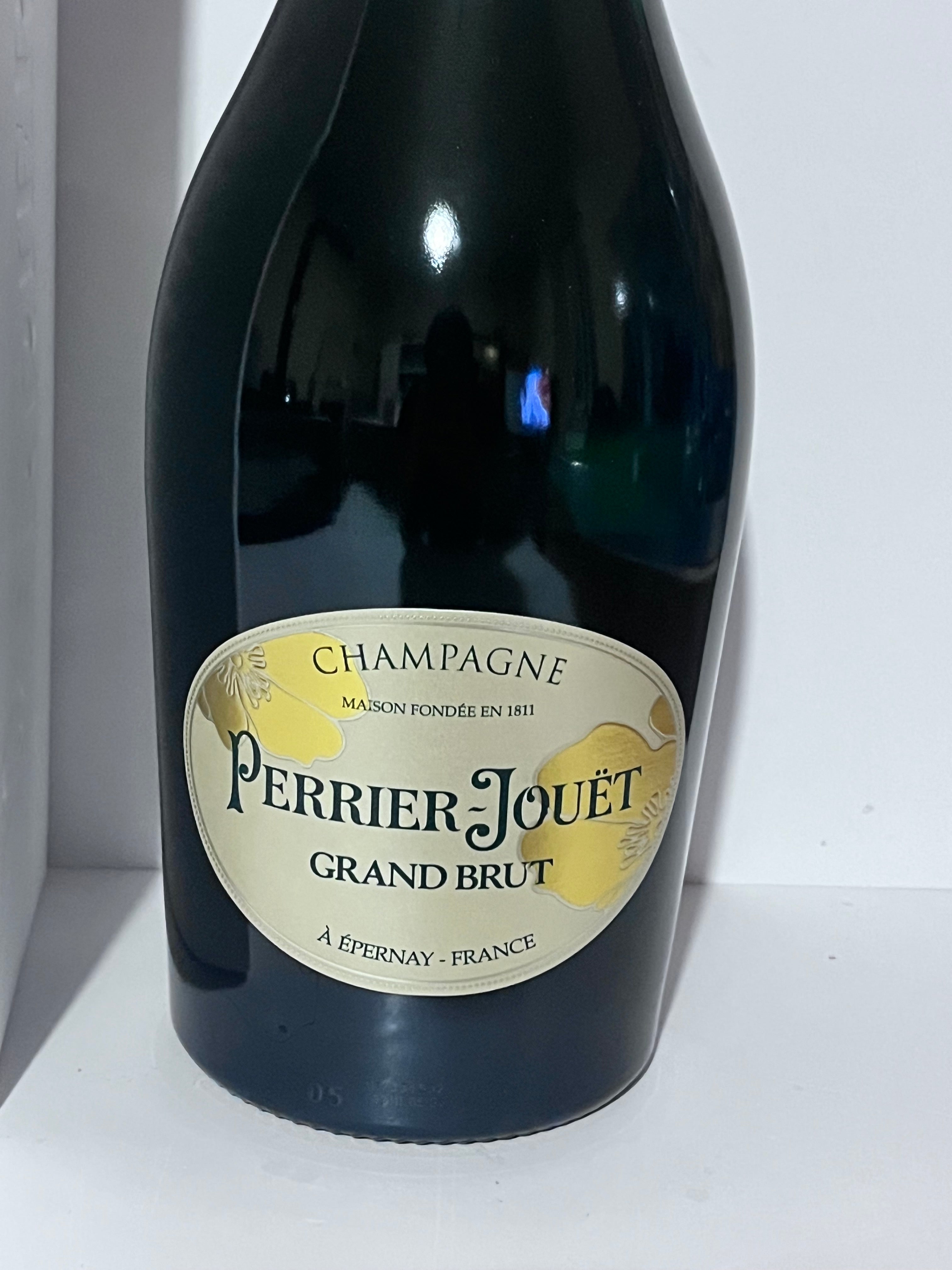 PERRIER JOUËT GRAND BRUT MAGNUM 1,5L CHAMPAGNE CON BOX