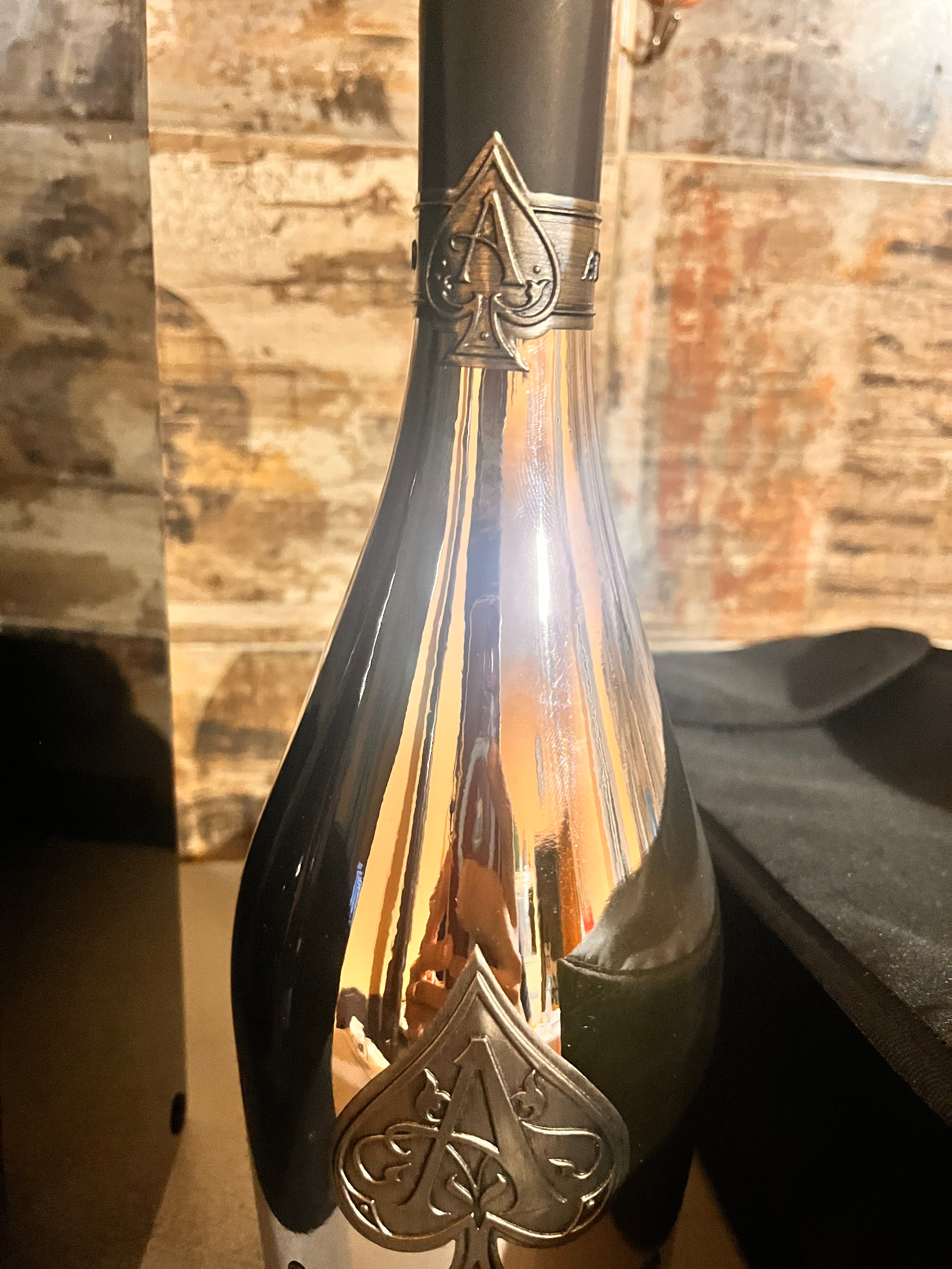 ARMAND DE BRIGNAC BLANC DE BLANCS