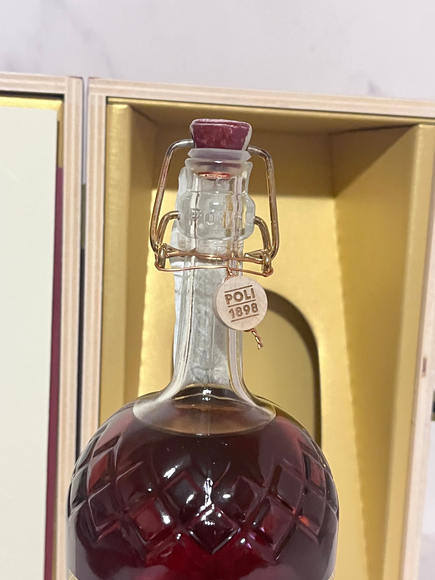 GRAPPA POLI LA PREMIERE