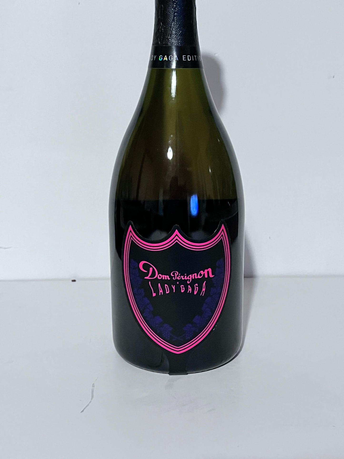 DOM PÉRIGNON × LADY GAGA ROSÉ VINTAGE 2008 LUMINOUS