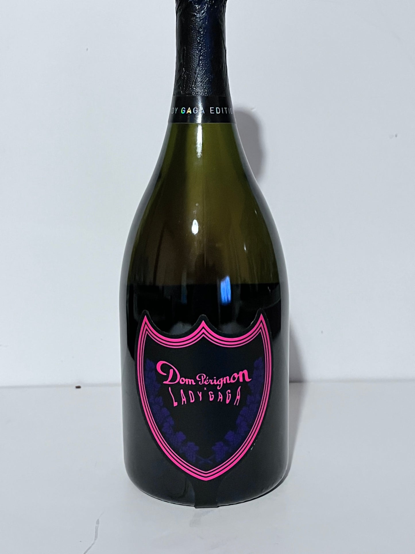 DOM PÉRIGNON × LADY GAGA ROSÉ VINTAGE 2008 LUMINOUS