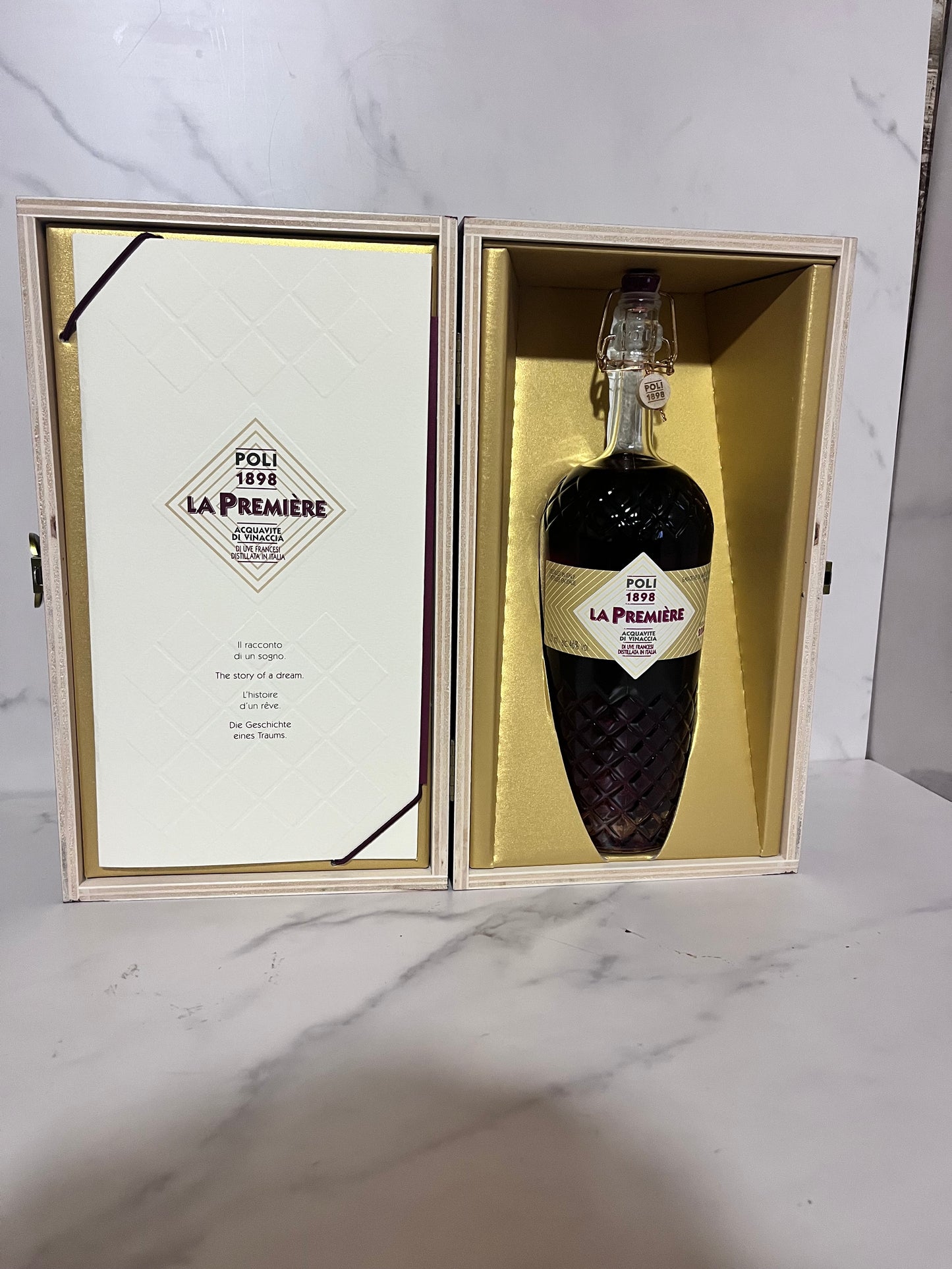 GRAPPA POLI LA PREMIERE