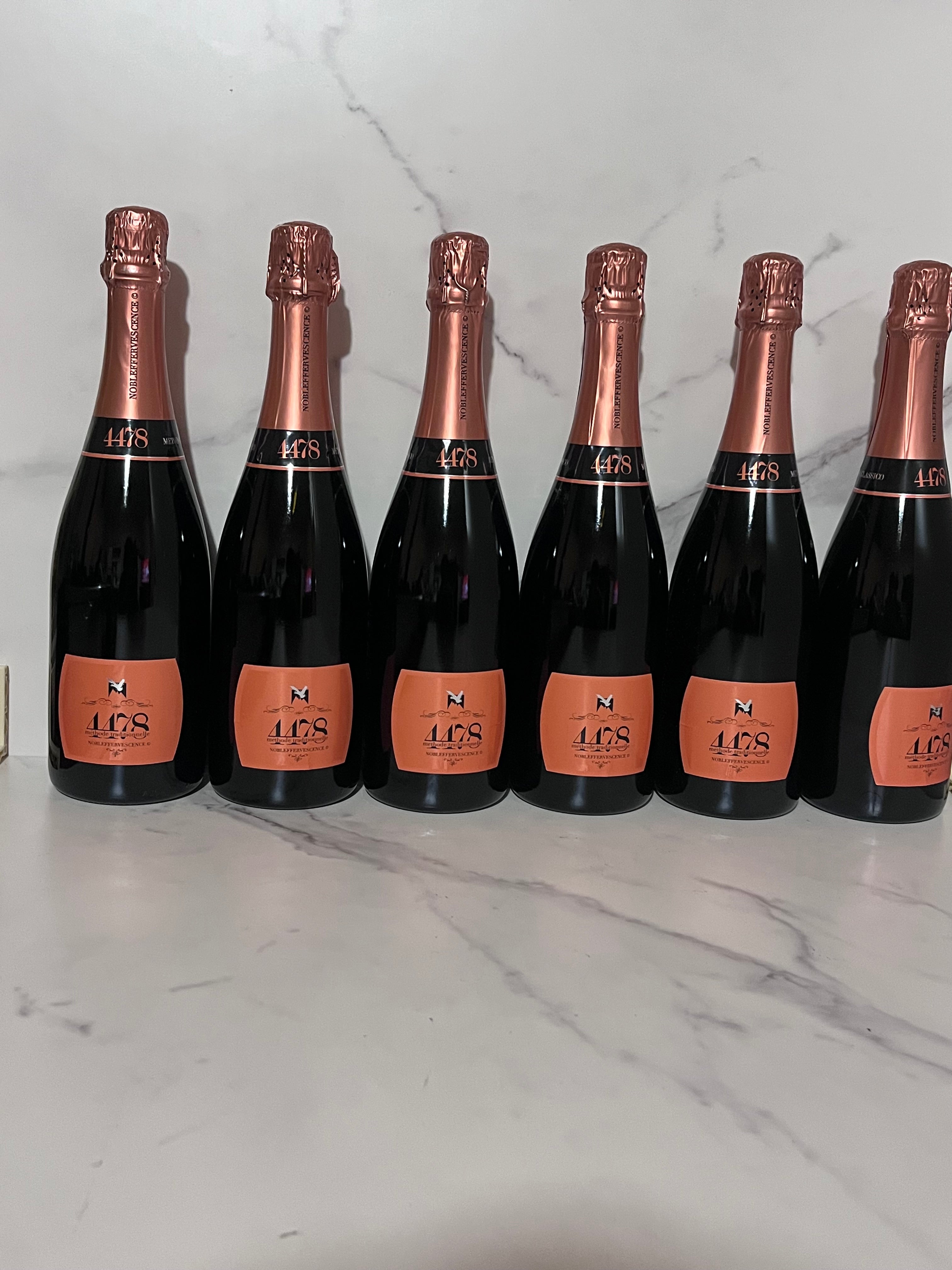 4478 NOBLEFFERVESCENTE VINO SPUMANTE