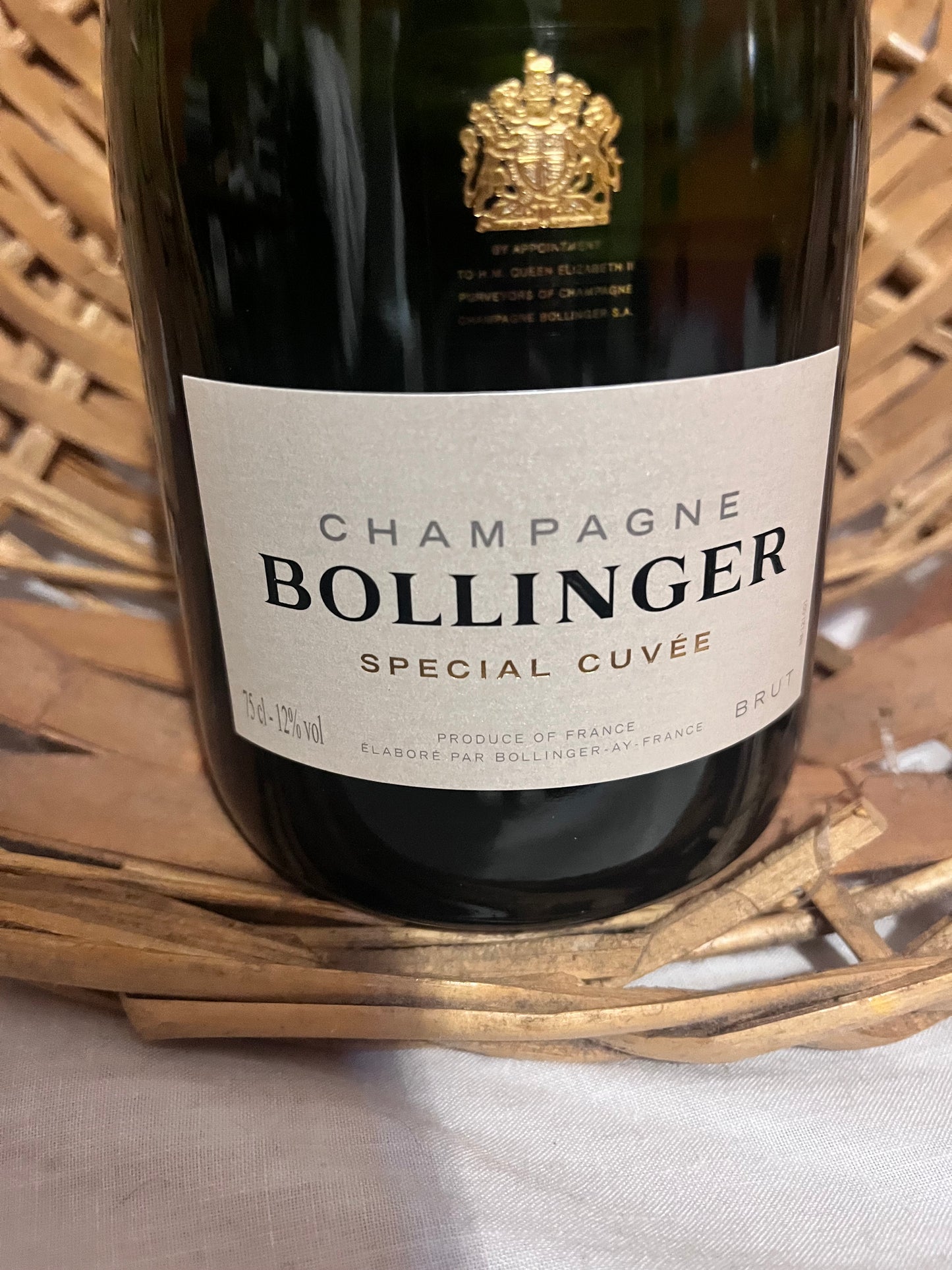 BOLLINGER SPECIAL CUVÉE