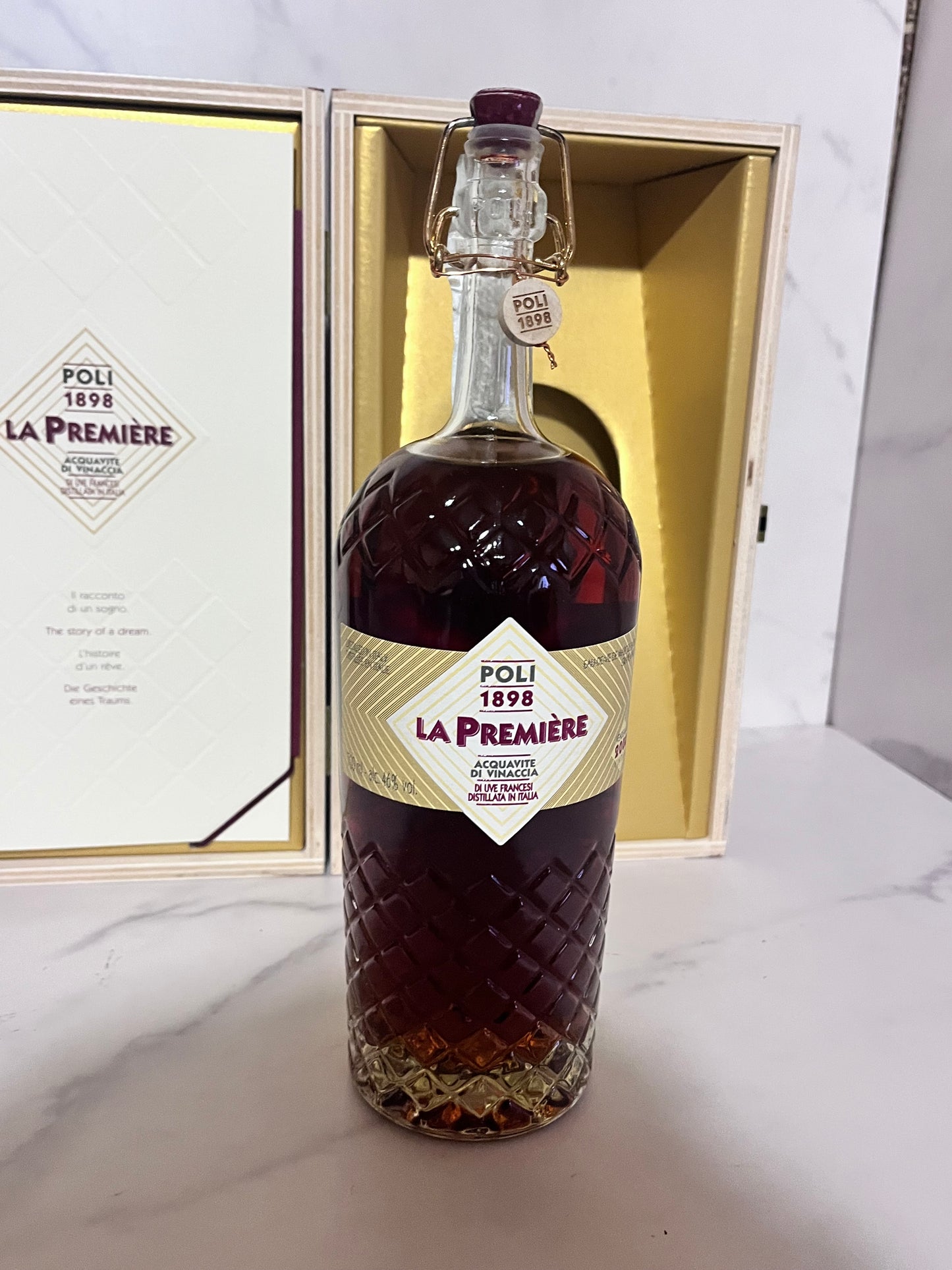 GRAPPA POLI LA PREMIERE